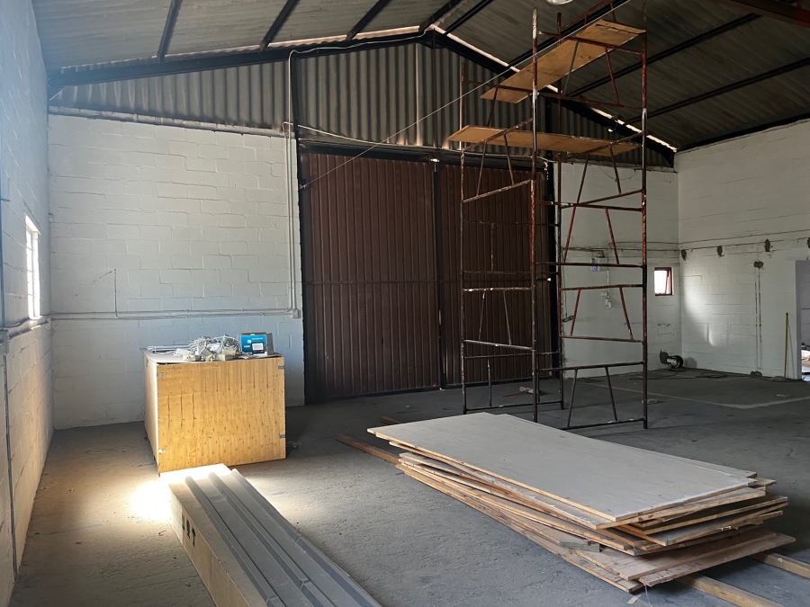 Commercial Property for Sale in Struisbaai Western Cape